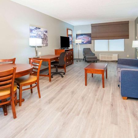 Hotel Wingate By Wyndham Tuscaloosa Extérieur photo